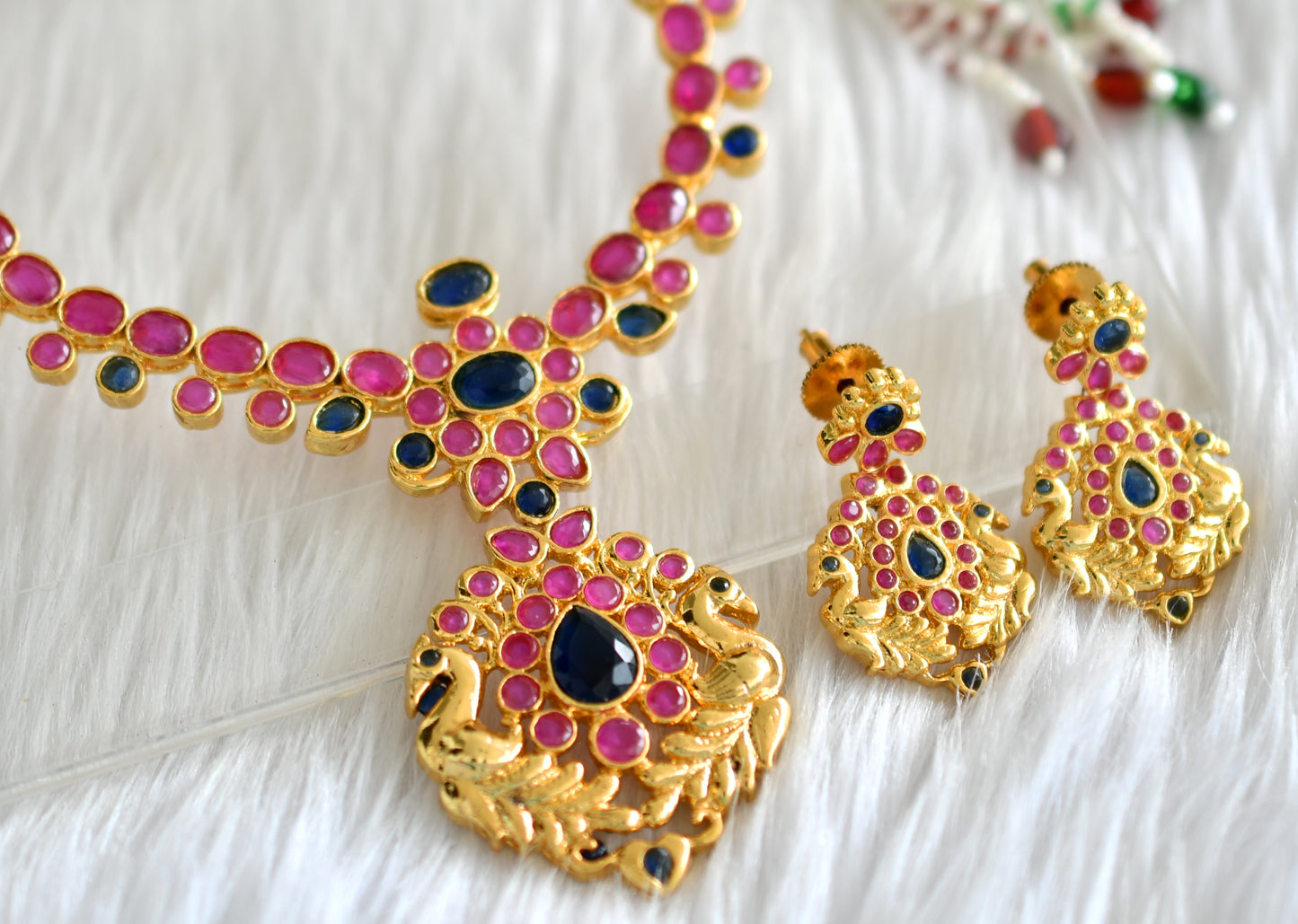 Gold tone ruby-blue necklace set dj-02024