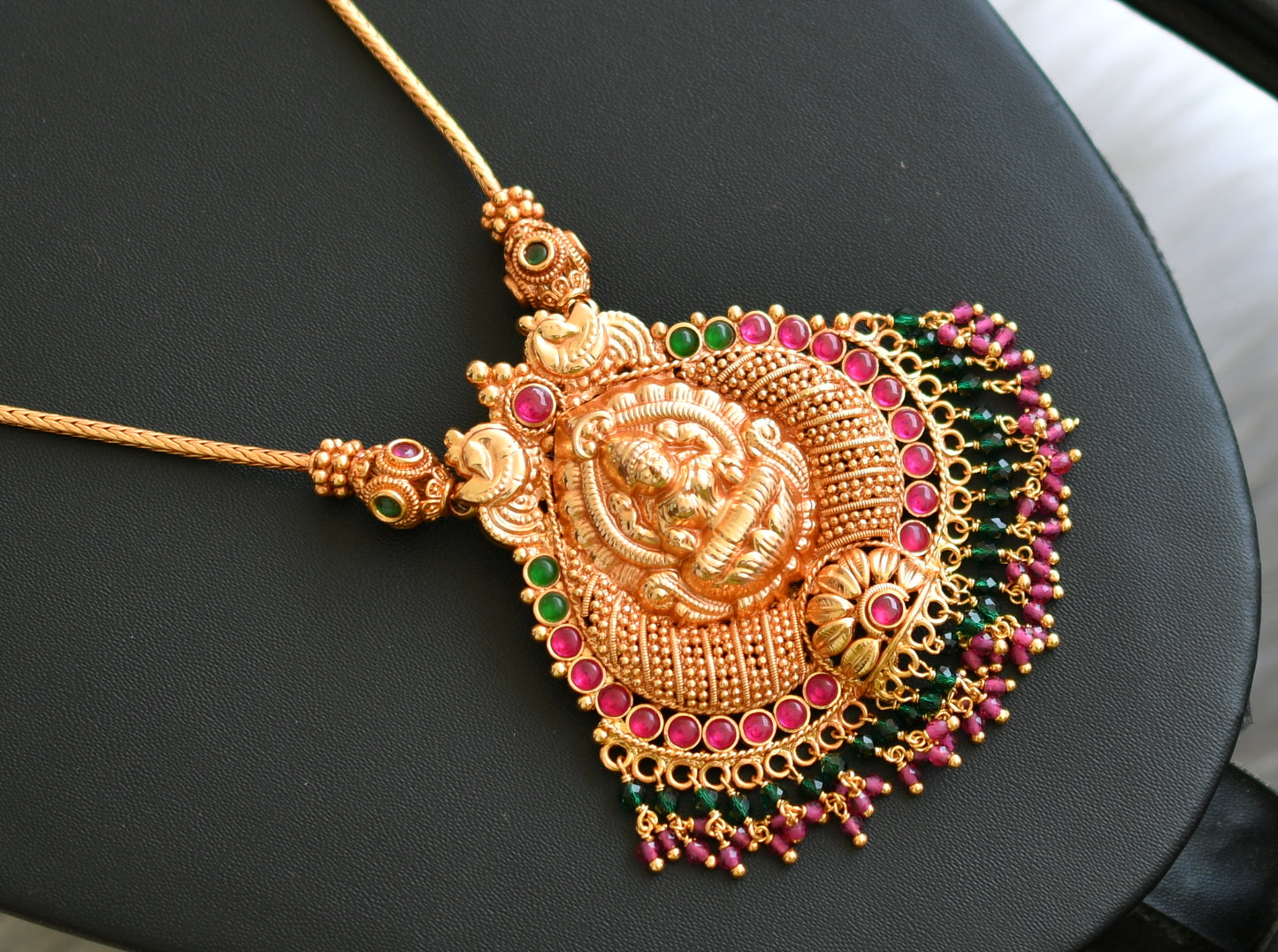 Gheru finish kemp-green Lakshmi chain necklace dj-42404