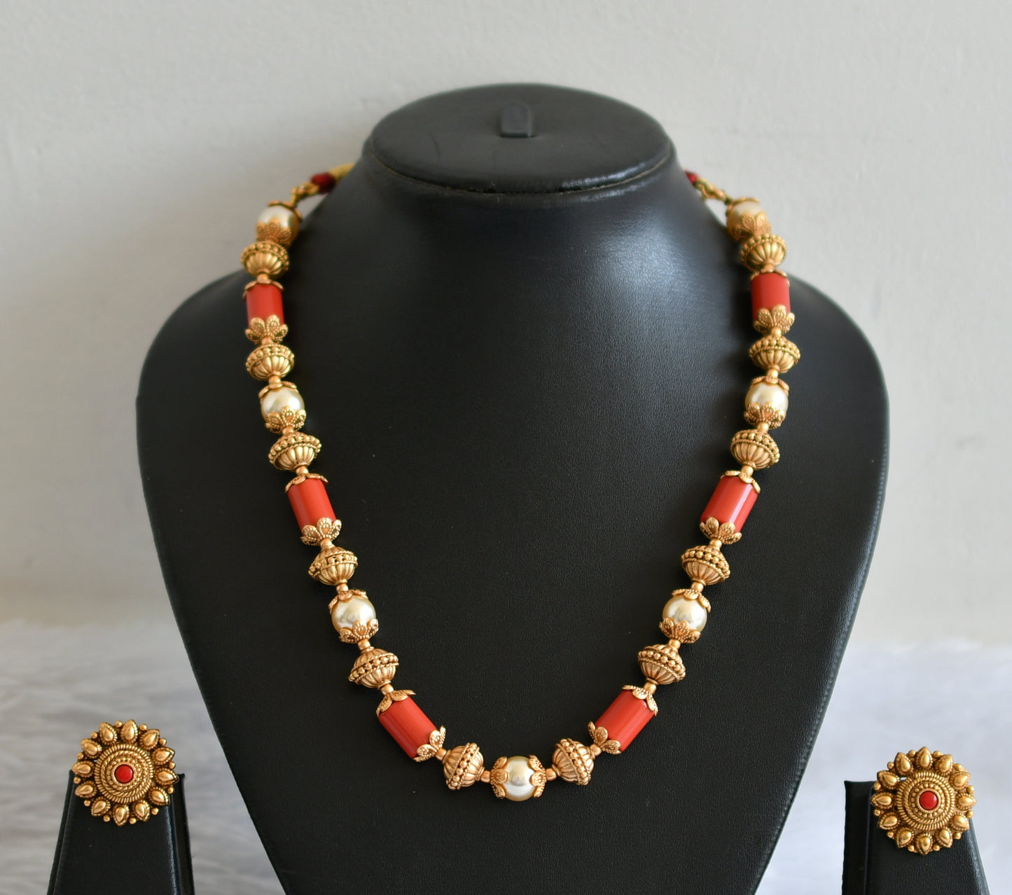 Matte finish coarl-pearl beaded necklace set dj-50741