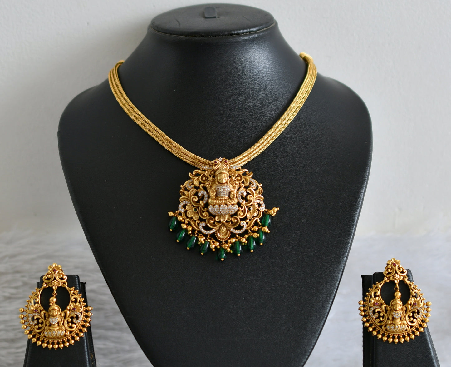 Matte finish cz white green beaded lakshmi peacock necklace set dj-48821