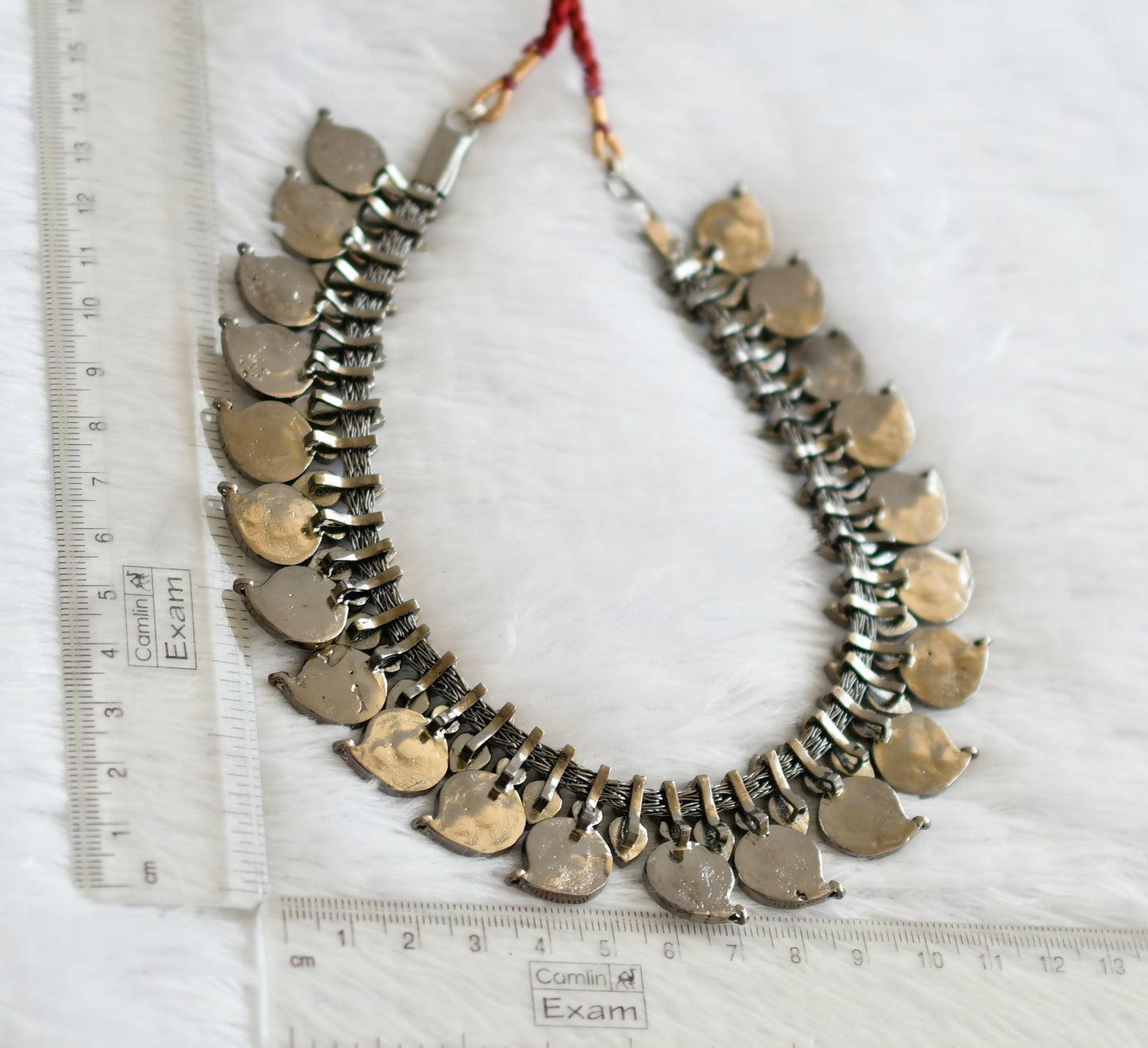 Black finish precious kemp-green-white  pearl mango necklace dj-50756