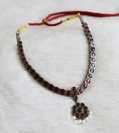 Black finish precious kemp-green pearl flower necklace dj-50753