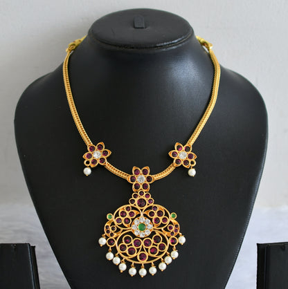 Gold tone precious kemp-green-white pearl flower necklace dj-50779