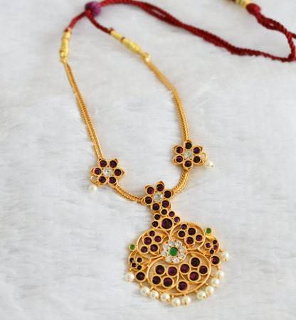 Gold tone precious kemp-green-white pearl flower necklace dj-50779