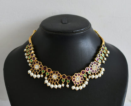 Gold tone precious kemp-green-white pearl flower necklace dj-50777