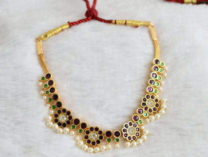 Gold tone precious kemp-green-white pearl flower necklace dj-50777