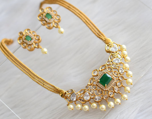 Matte finish emerald-white-pearl necklace set dj-43740
