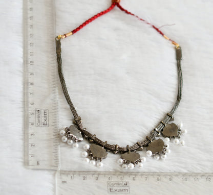 Black finish precious kemp-green-white pearl necklace dj-50762