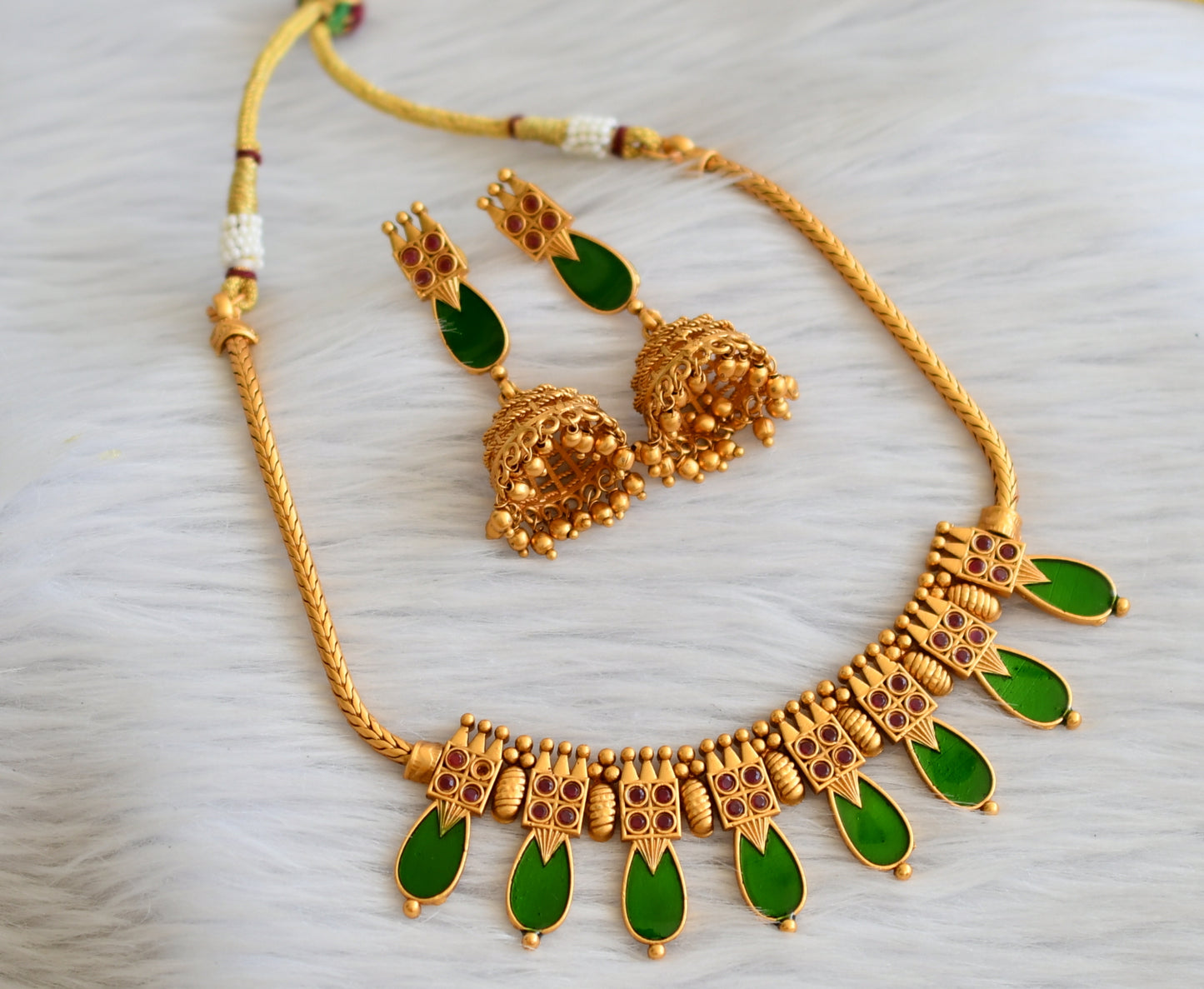 Matte finish red-green nagapadam kerala style necklace set dj-45407