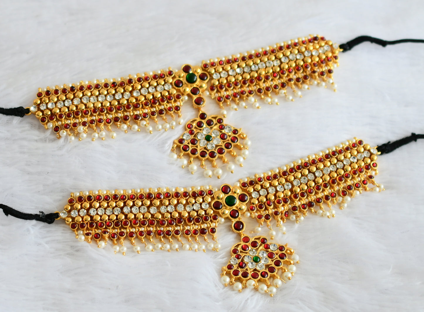 Gold tone kemp-green-white pearl bead armlets dj-50795