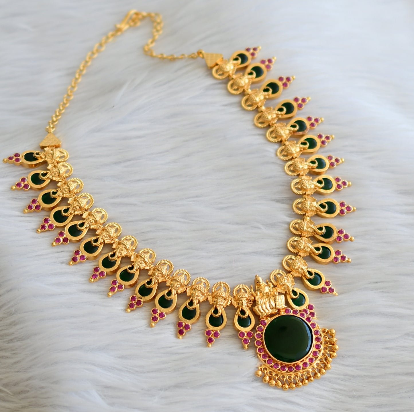 Gold tone ad pink-green ganesha kerala style necklace dj-45395