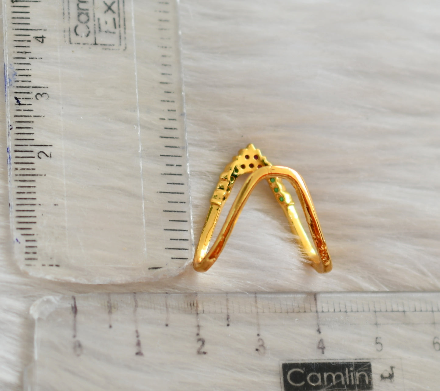 Gold tone ruby-green stone vanki finger ring dj-42451