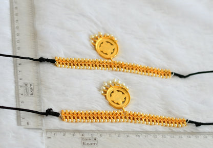 Gold tone kemp-green-pearl armlets dj-50796
