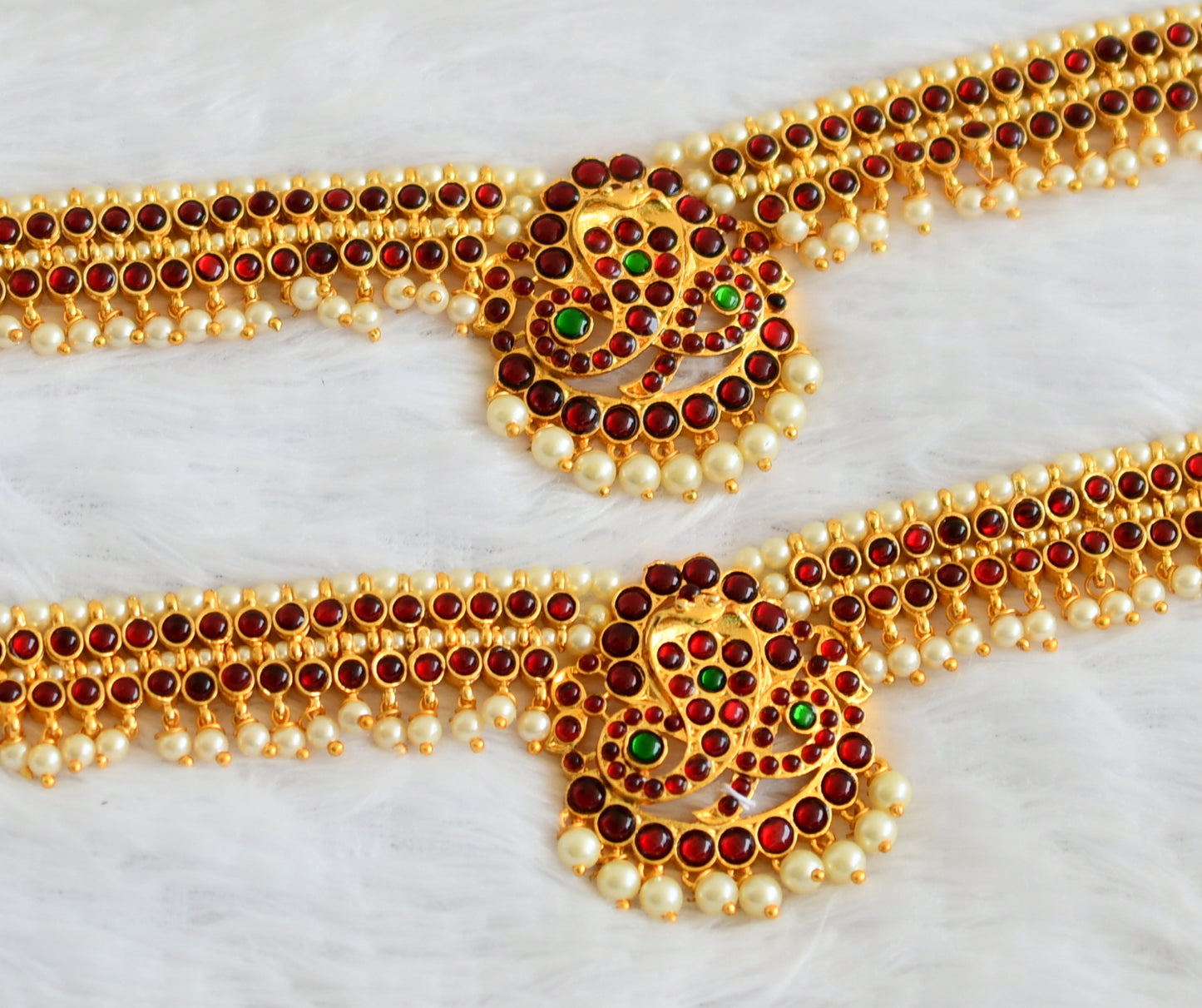 Gold tone kemp-green pearl naga pearl bead armlets dj-50797