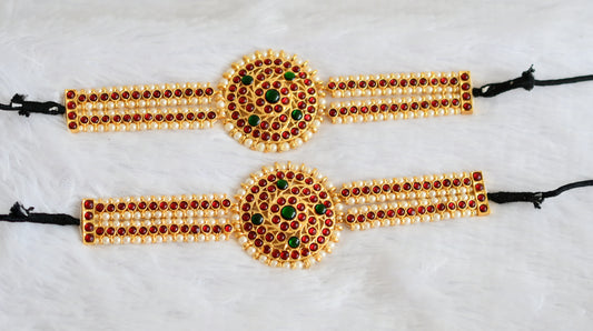 Gold tone kemp-green pearl round armlets dj-50801