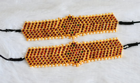 Gold tone kemp-green pearl armlets dj-50803