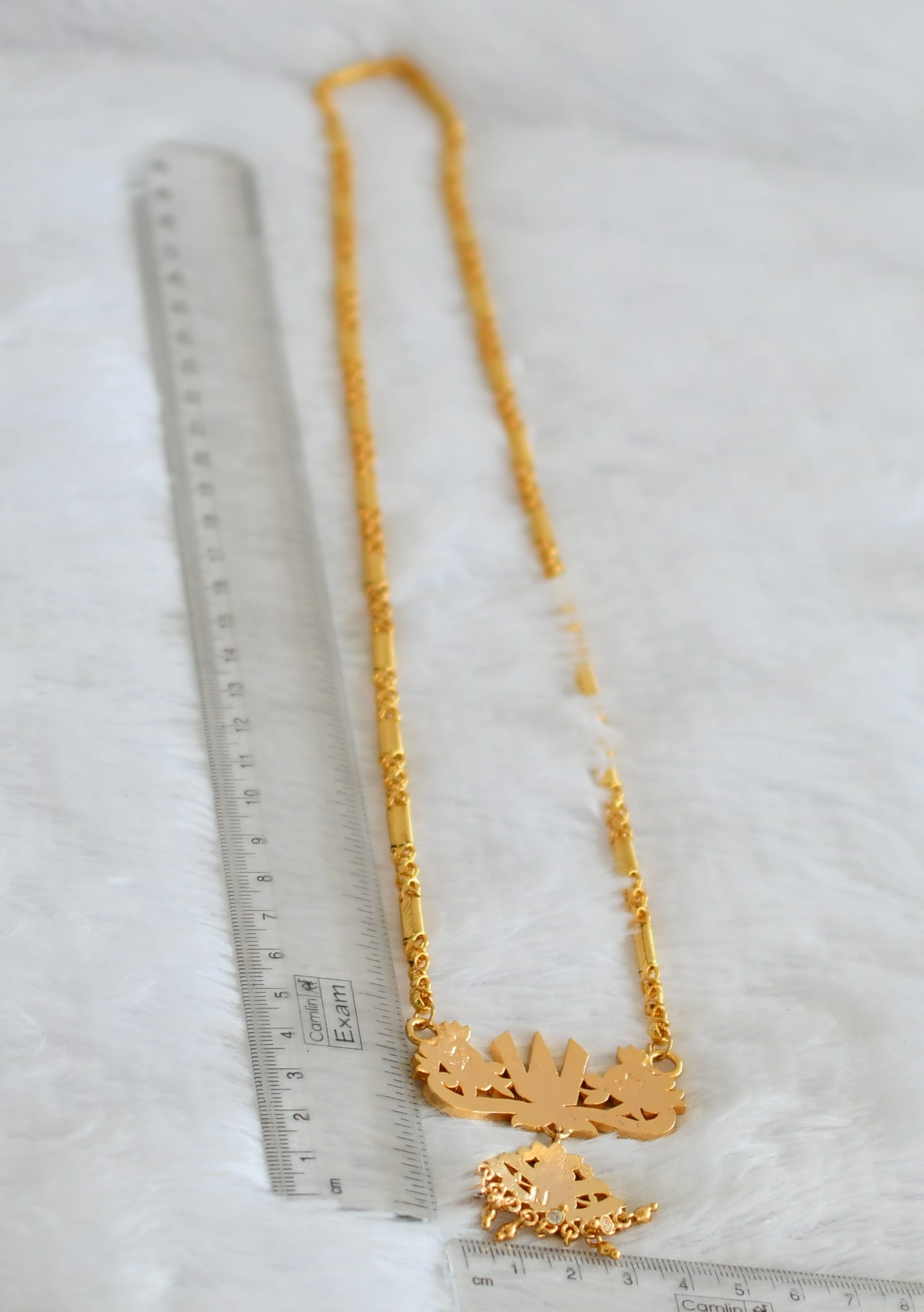 Gold tone 24 inches chain with pink-white shanku-chakra-nama pendant dj-50821