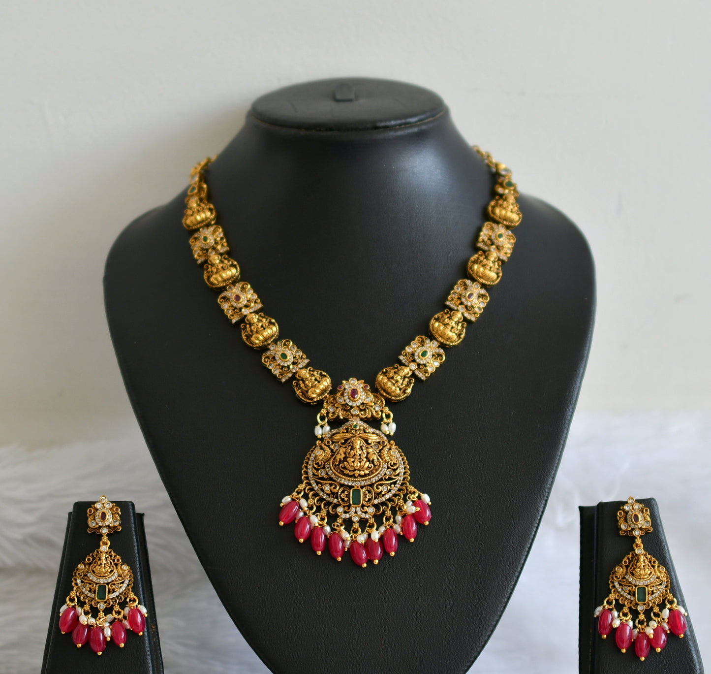 Antique gold tone ruby-green-white lakshmi pink bead necklace set dj-50842