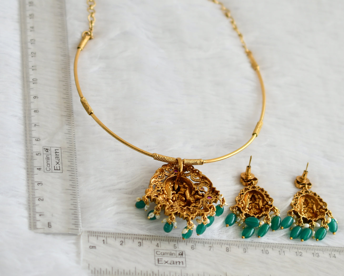 Antique gold tone cz kemp-green lakshmi peacock green bead hasli necklace set dj-50831