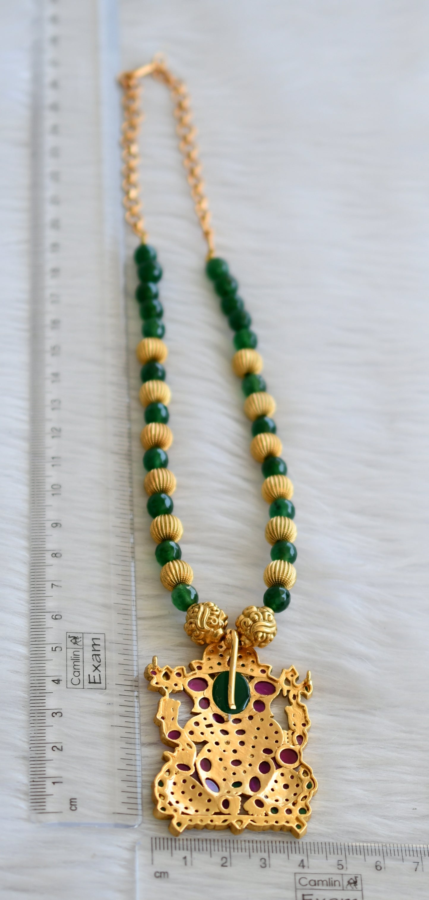 Matte finish green agate beaded kemp-green-white ganesha necklace dj-45415