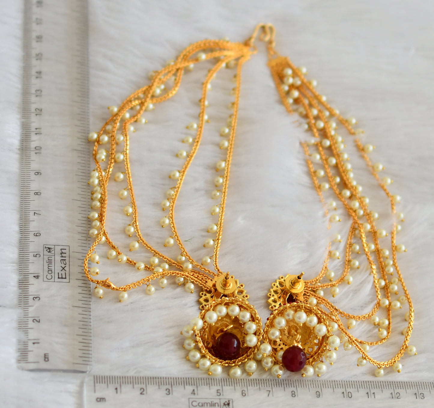 Gold tone red thilak jhumkka with pearl multi layer ear side chain dj-47114