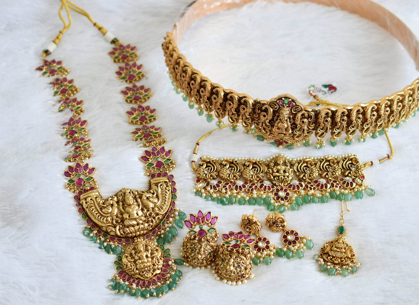 Antique gold tone kemp-green lakshmi lotus peacock green beaded bridal set dj-50875