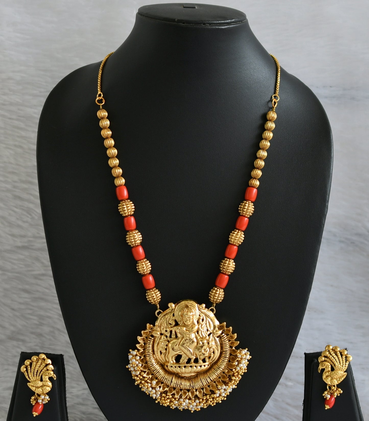 Antique gold tone coral beaded pearl cluster krisna necklace set dj-47102