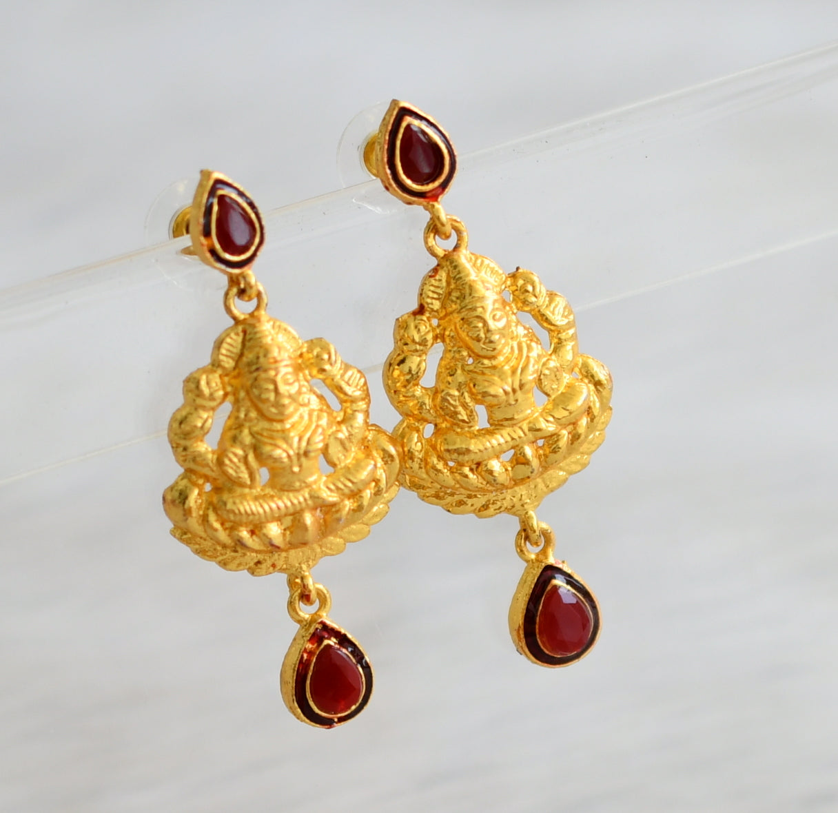 Gold tone maroon lakshmi necklace set dj-03694