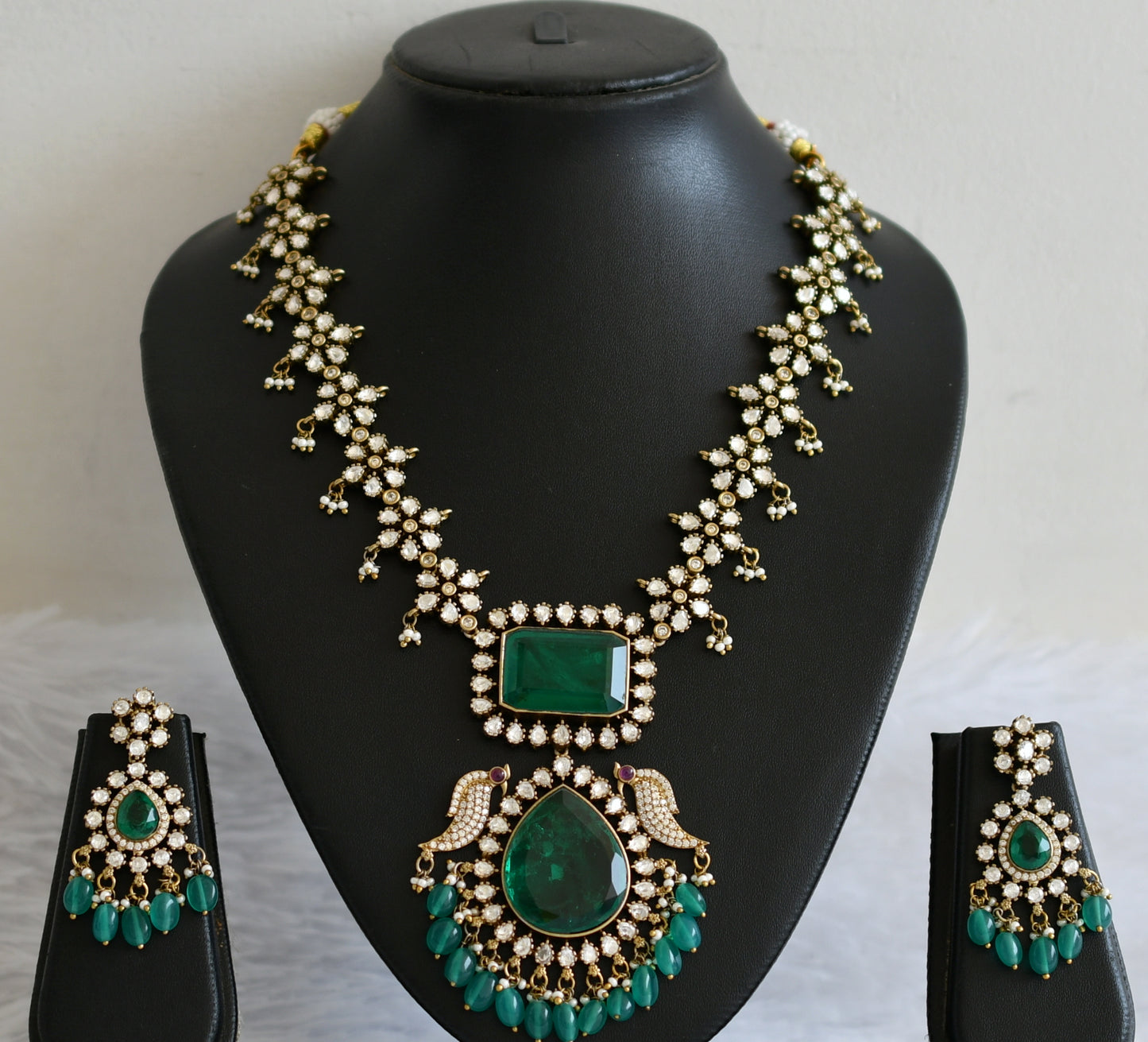 Antique green-white stone green beaded victorian flower peacock necklace set dj-50869