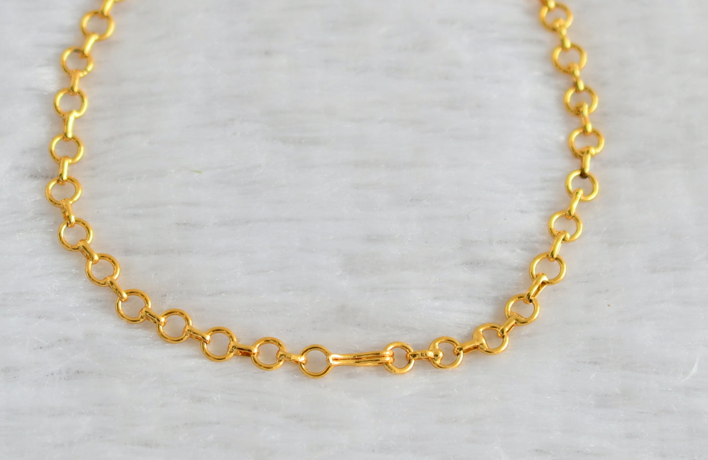 Gold tone back chain dj-37092