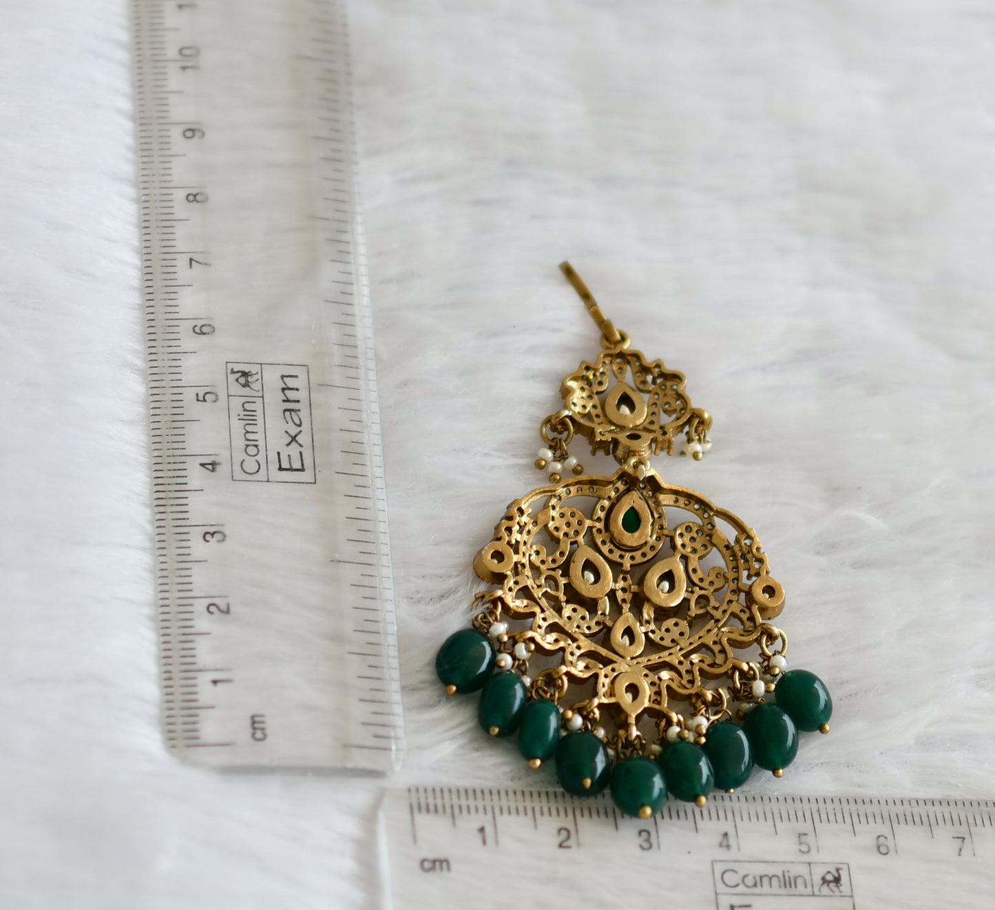 Antique green-white stone victorian green bead tikka dj-50867