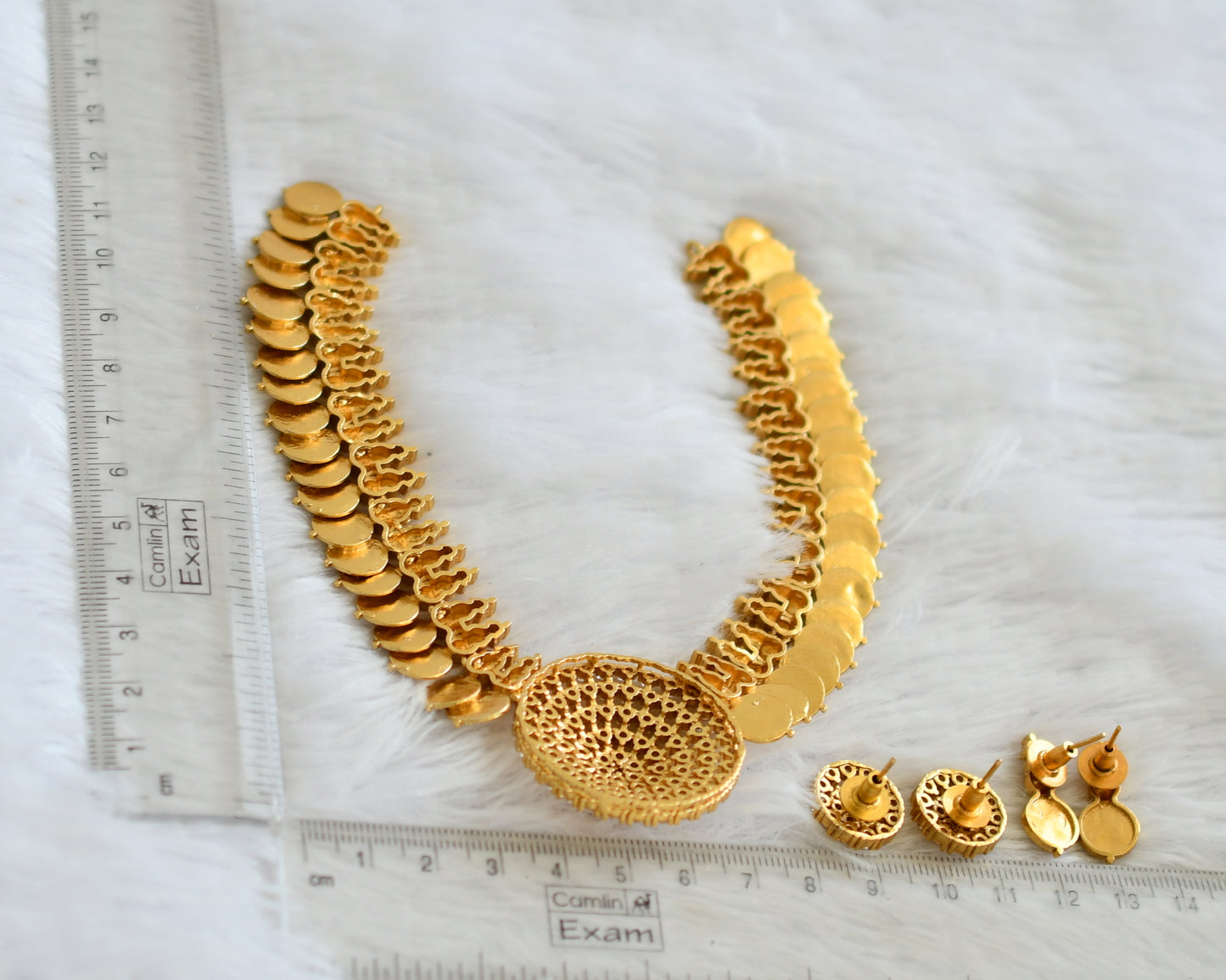Matte finish white stone lakshmi coin round necklace set dj-50889