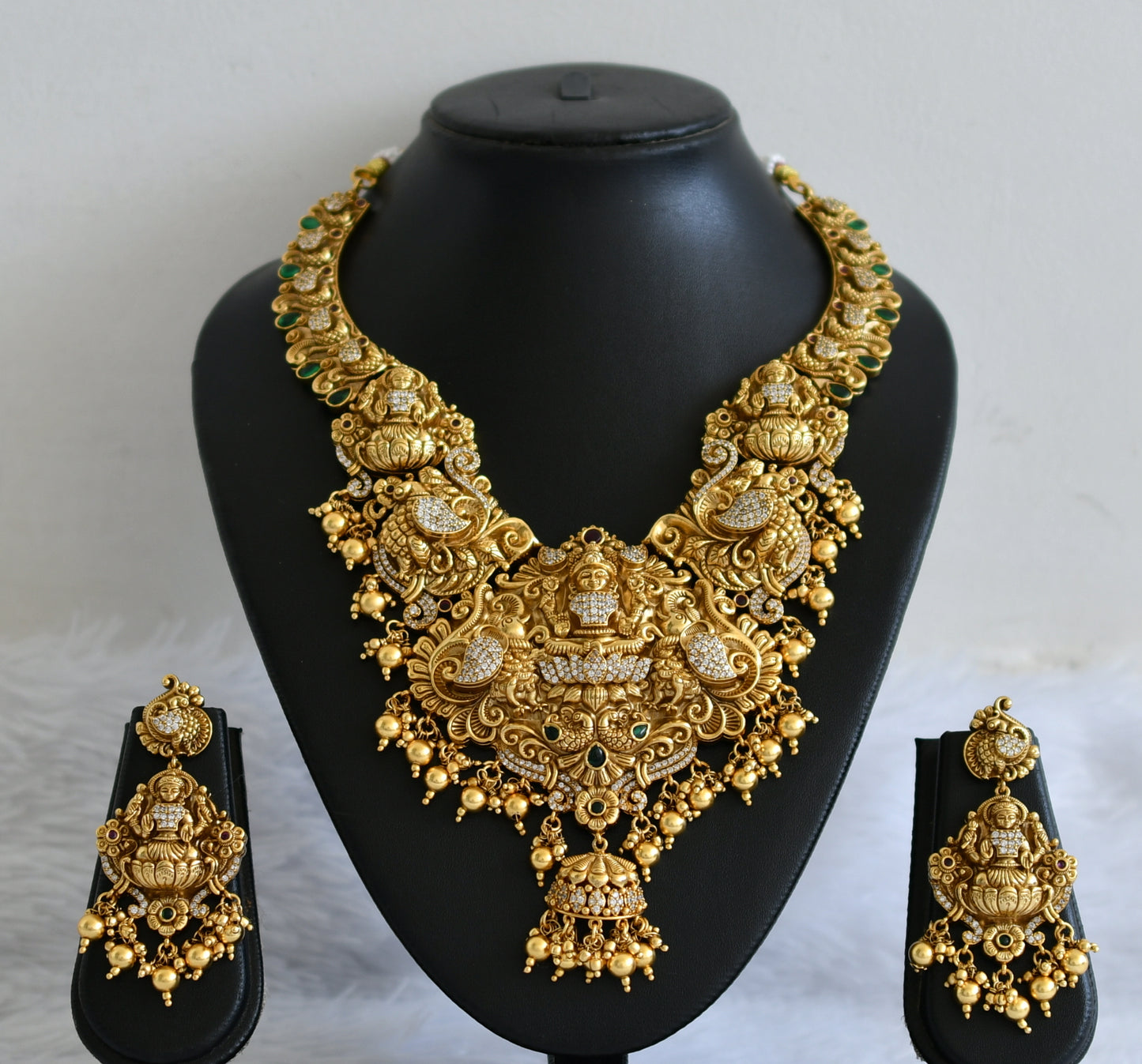 Antique gold tone kemp-green-white lakshmi peacock elephant nakshi necklace set dj-50892
