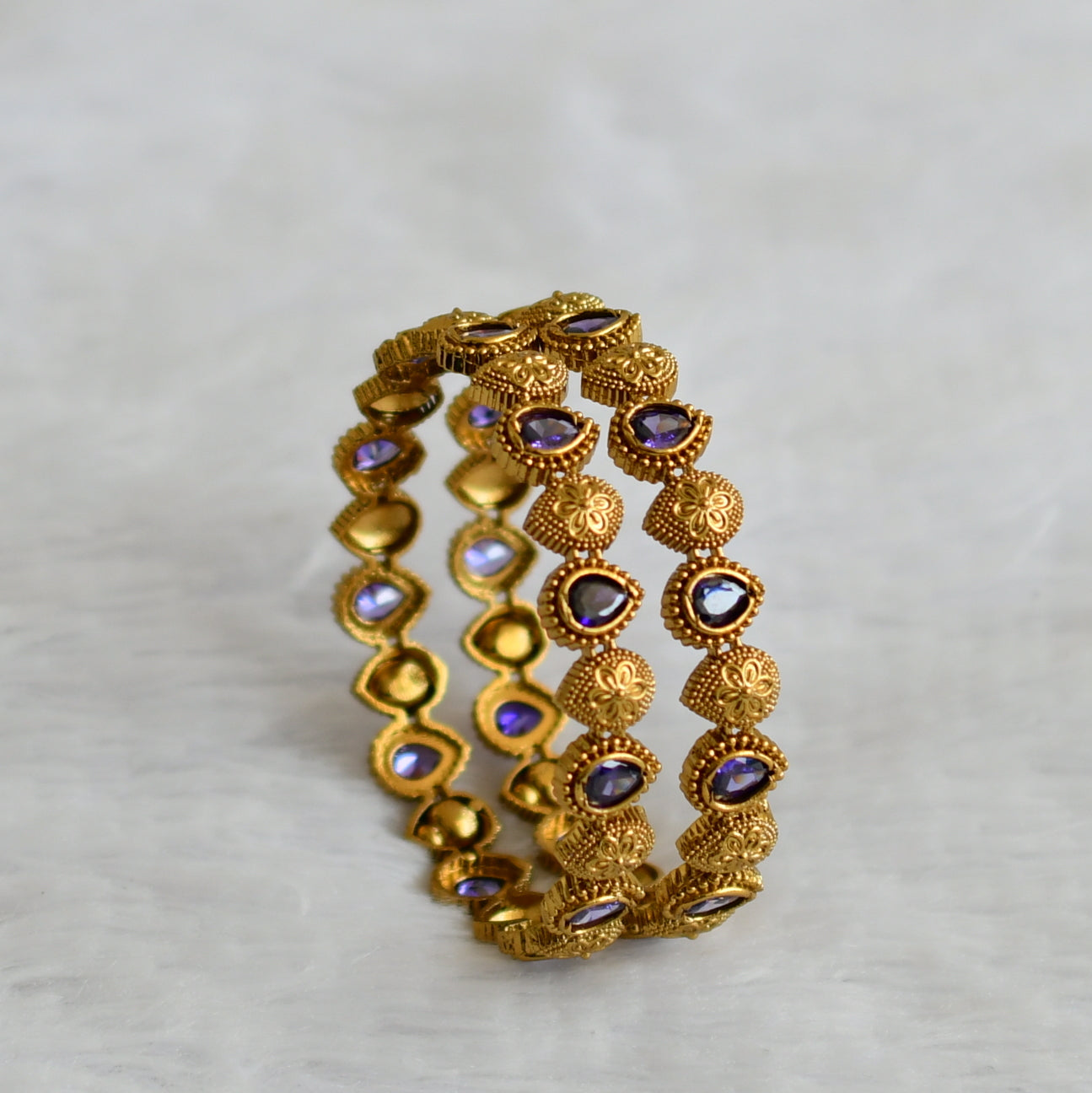 Antique gold tone purple thilak stone bangles(2.6) dj-50900