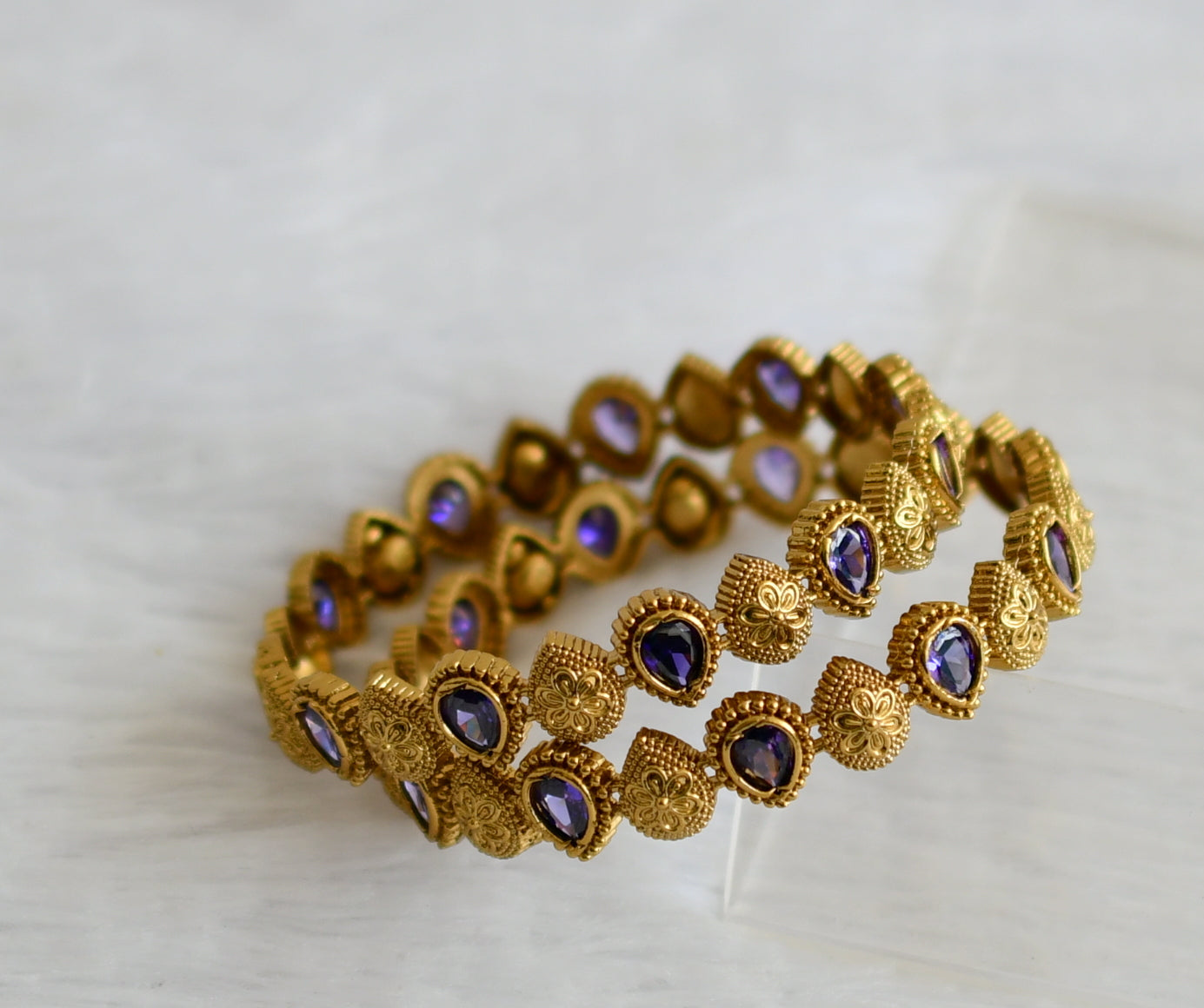 Antique gold tone purple thilak stone bangles(2.6) dj-50900