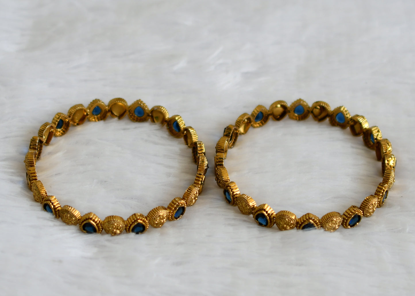 Antique gold tone blue thilak stone bangles(2.4) dj-50905