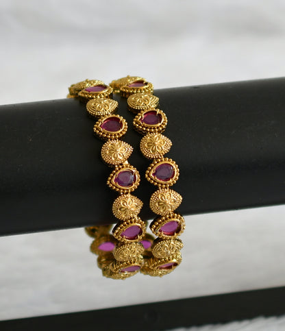 Antique gold tone ruby thilak stone bangles(2.6) dj-50903