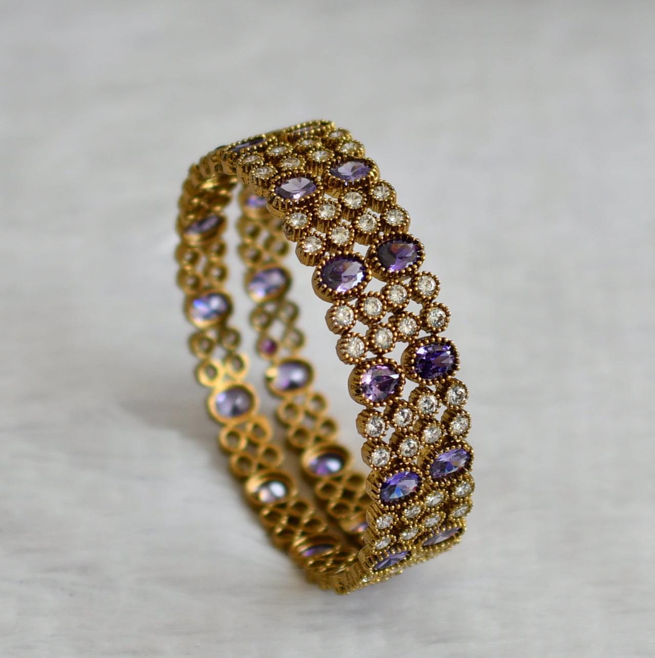 Antique gold tone white-purple oval stone bangles(2.4) dj-50917