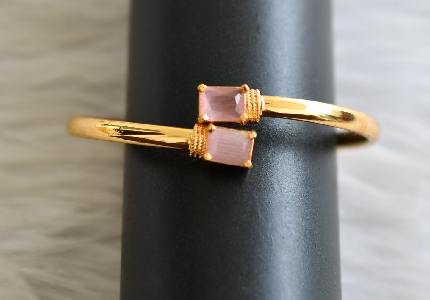Gold tone baby pink block stone bracelets dj-43818