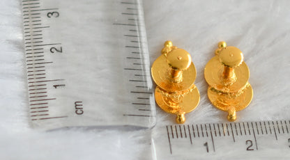 Gold tone head coin earrings dj-47184