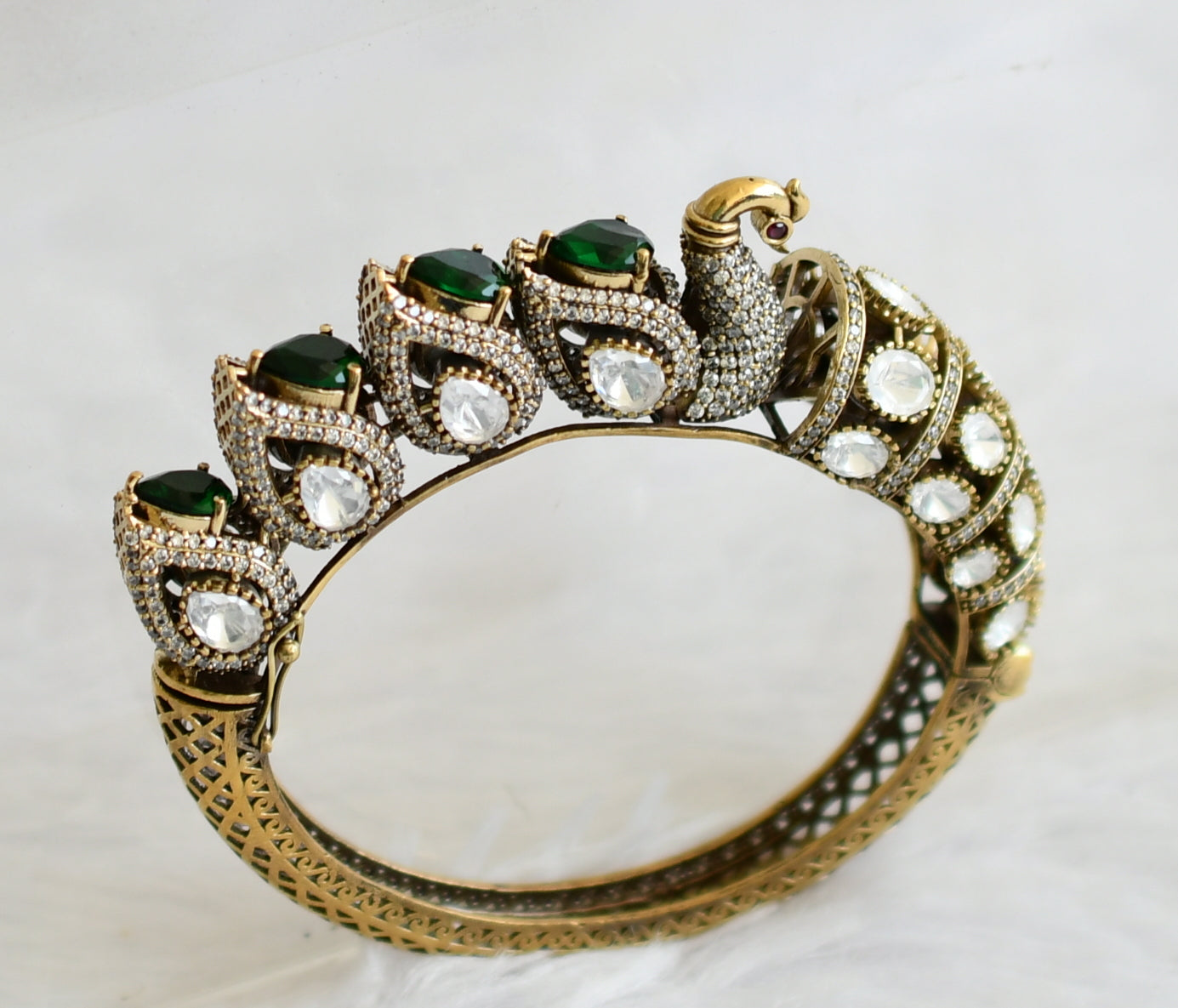 Antique gold tone green-white stone victorian moissanite peacock kada/bracelet dj-50954