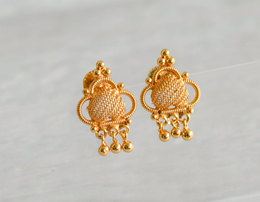 Gold tone heart stud/earrings dj-47177