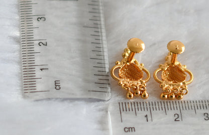 Gold tone heart stud/earrings dj-47177