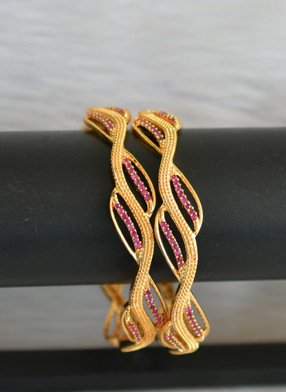 Gold tone ruby bangles (2.4) dj-42480