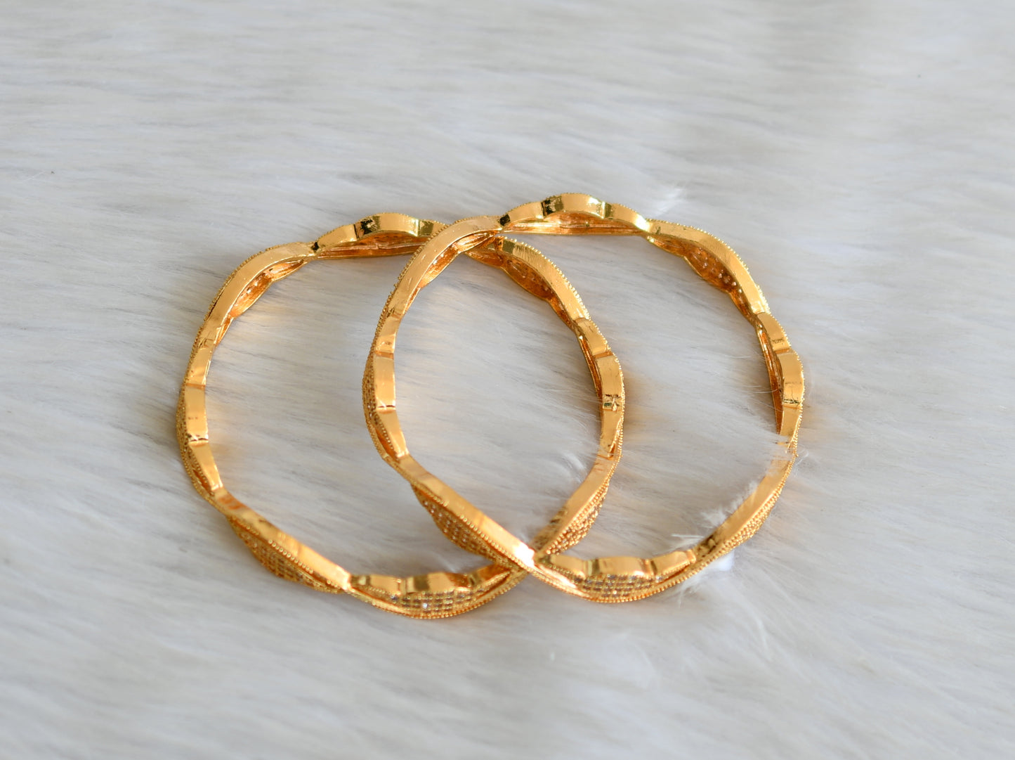 Gold tone white stone bangles (2.4) dj-42483