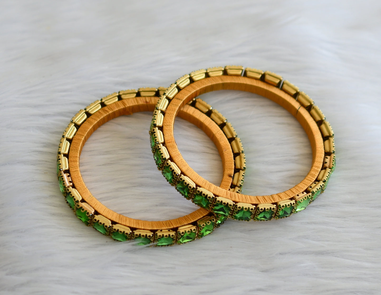 Silk thread green block stone bangles(2.6) dj-45490