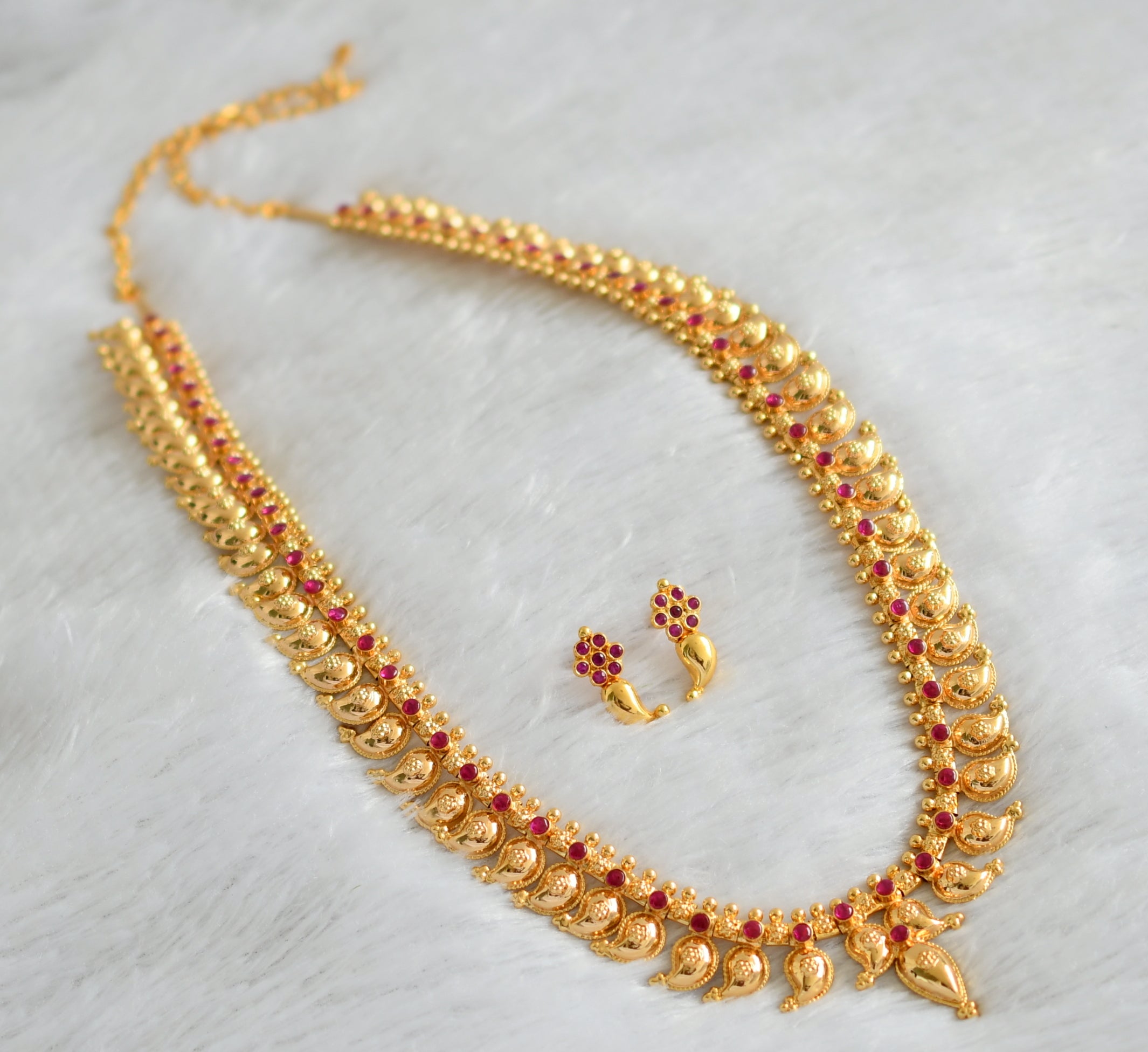 Gold tone kerala style ruby mango haar set dj-46408 – dreamjwell