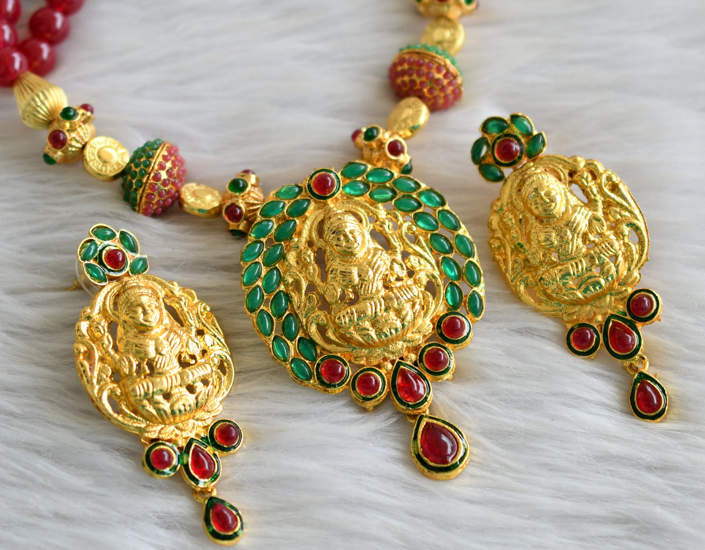 Gold tone maroon-green lakshmi set dj-03695