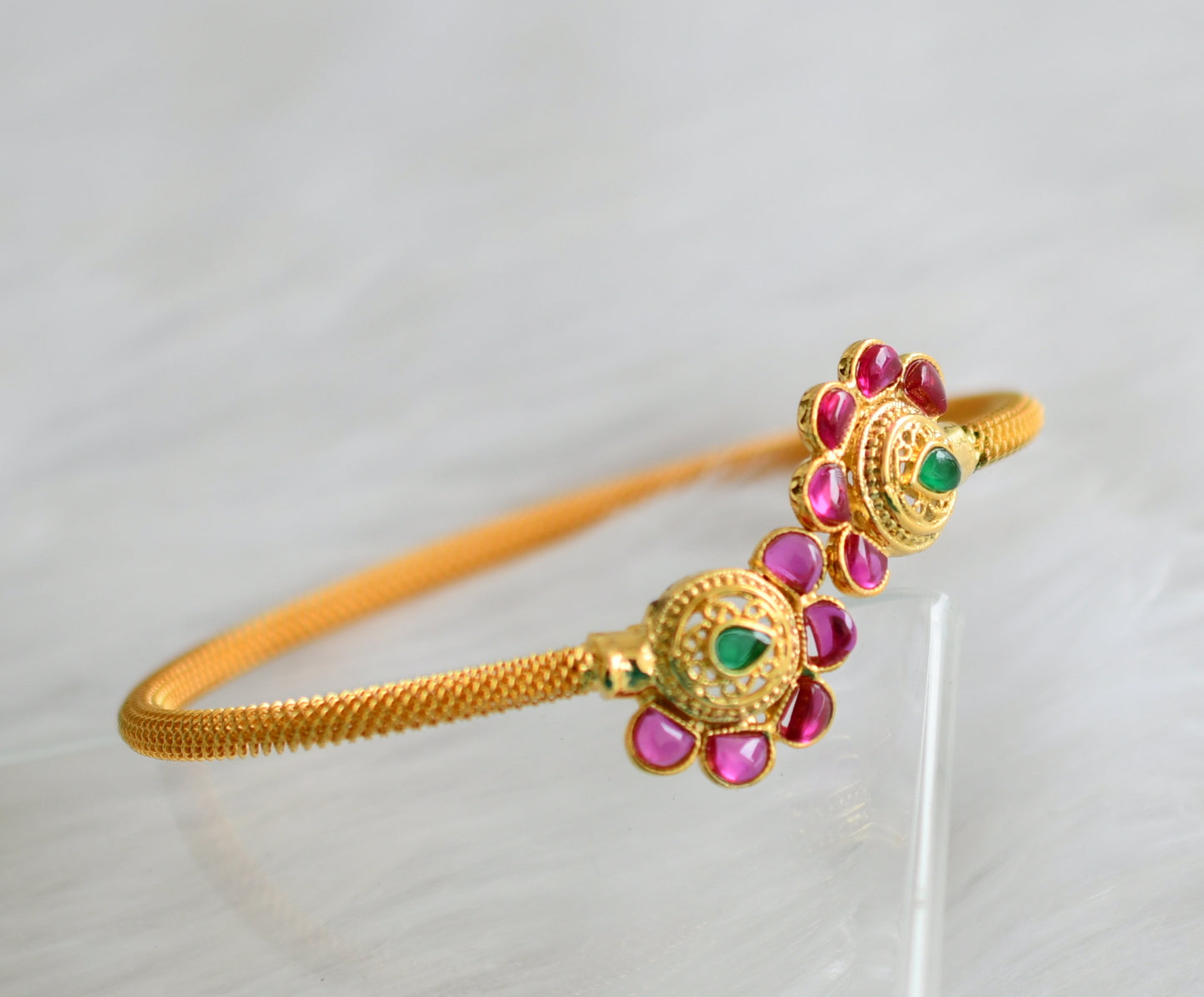 Gold tone pink-green Bracelet dj-03280