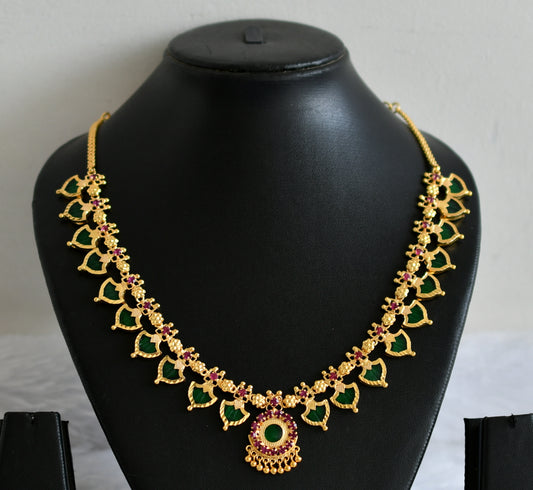 Gold tone pink-green palakka necklace DJ18937